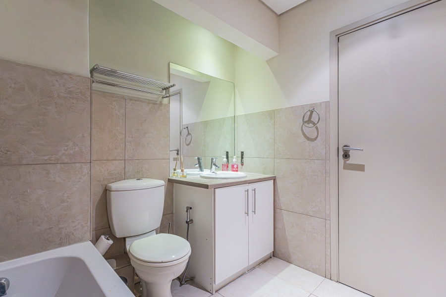 2 Bedroom Property for Sale in Cape Town City Centre Western Cape